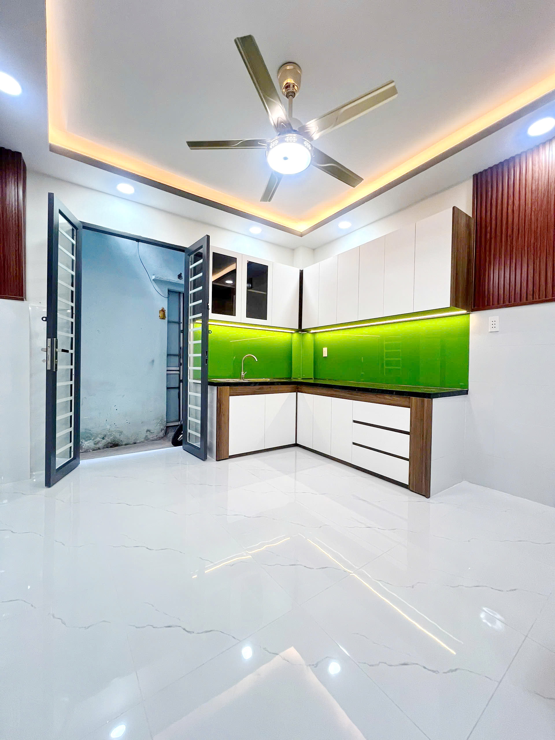 Bán nhà mới 2 lầu 2 mặt hẻm gần MT đường Dạ Nam Phường 2 Quận 8